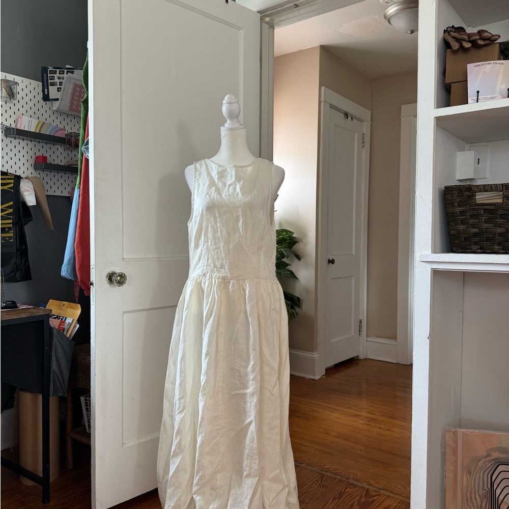 Cream Lowback Sleeveless Dress AUS 14 US 10
